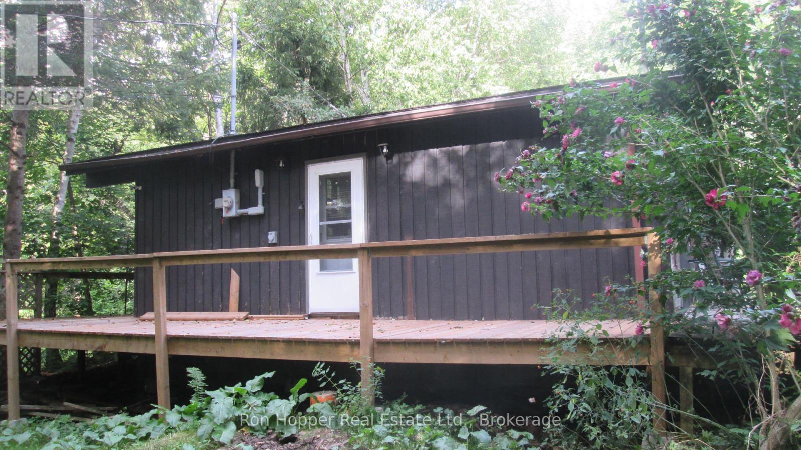140 Sunset Beach Road, Meaford, Ontario  N0H 1B0 - Photo 26 - X12405490