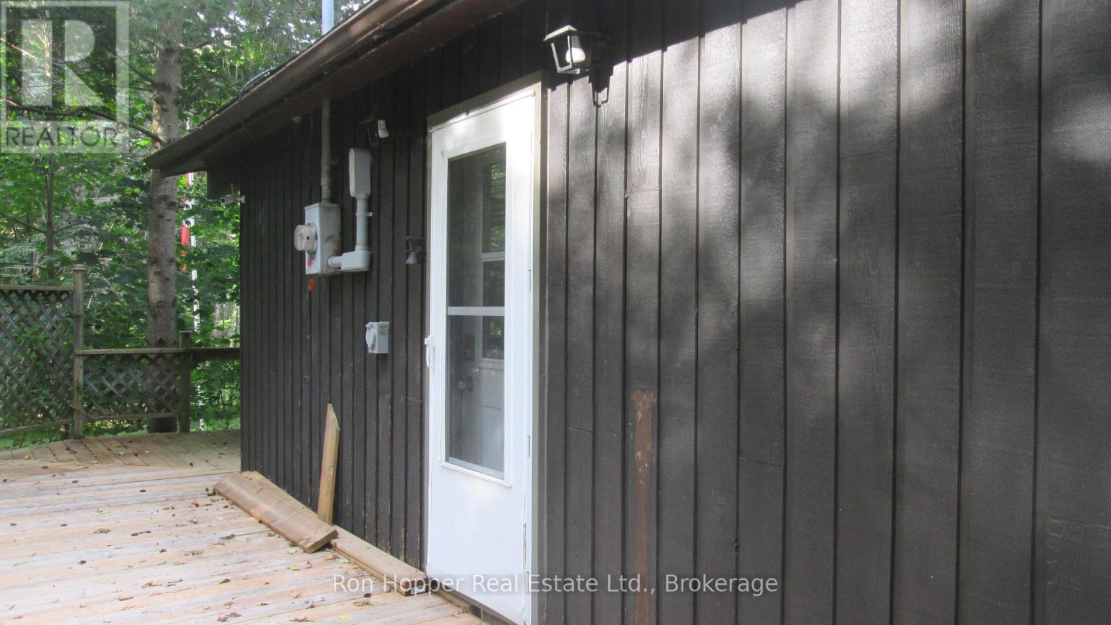 140 Sunset Beach Road, Meaford, Ontario  N0H 1B0 - Photo 5 - X12405490