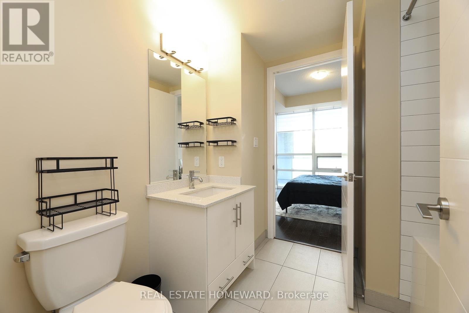 609 - 460 Adelaide Street E, Toronto (Moss Park), Ontario  M5A 0E7 - Photo 13 - C12394791