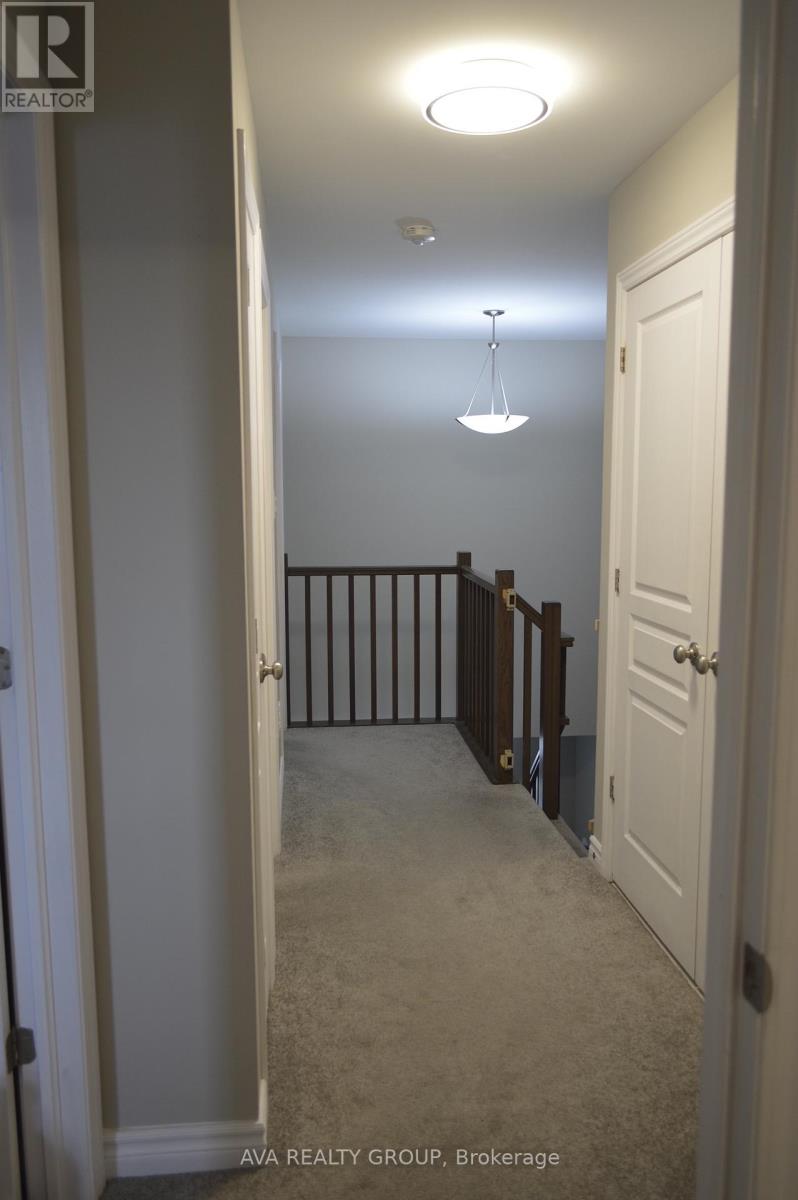 542 Triangle Street, Ottawa, Ontario  K2M 0M5 - Photo 17 - X12405478