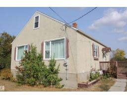 29 2nd ST E Derwent