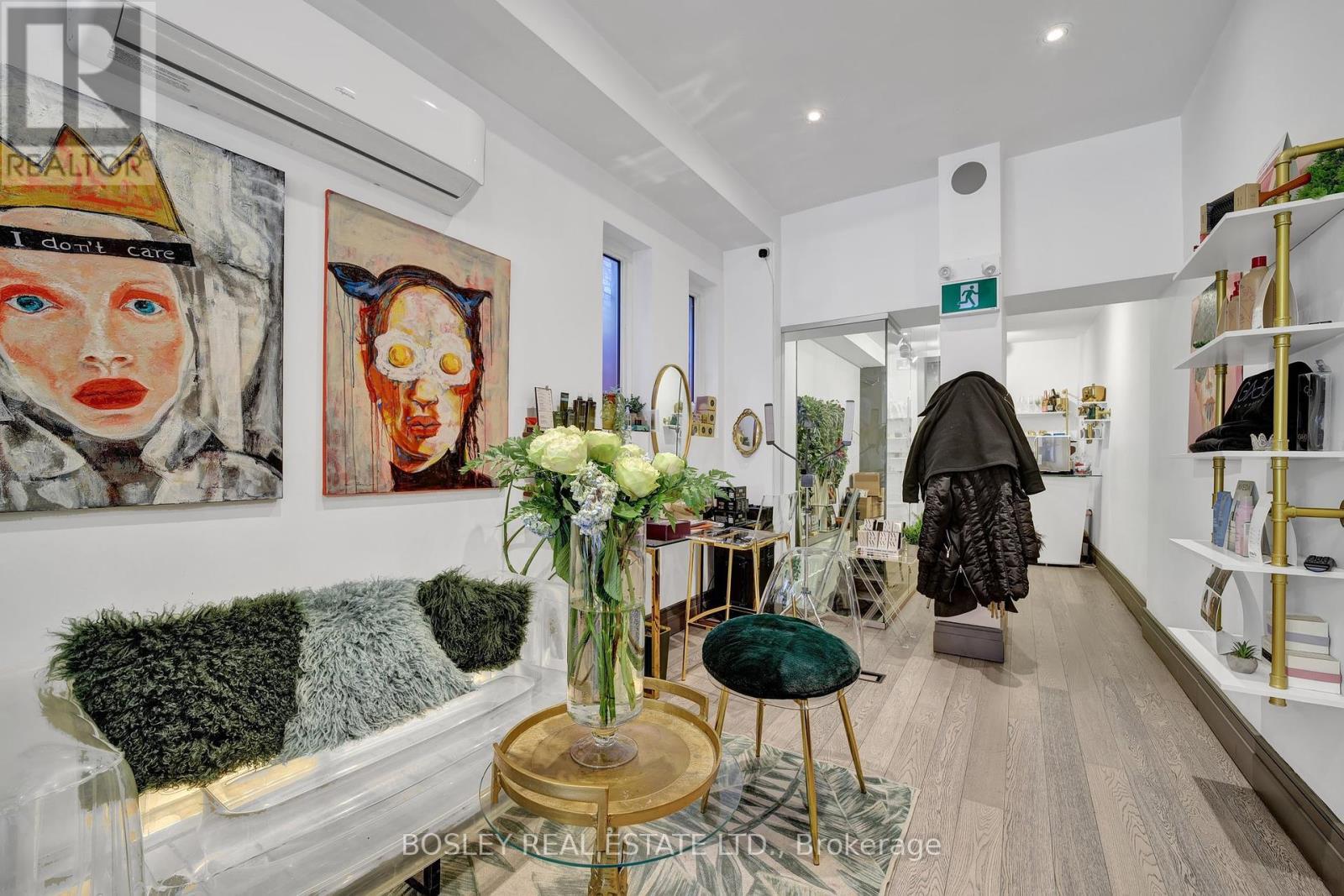 668 Queen Street W, Toronto (Trinity-Bellwoods), Ontario  M6J 1E5 - Photo 6 - C12405483