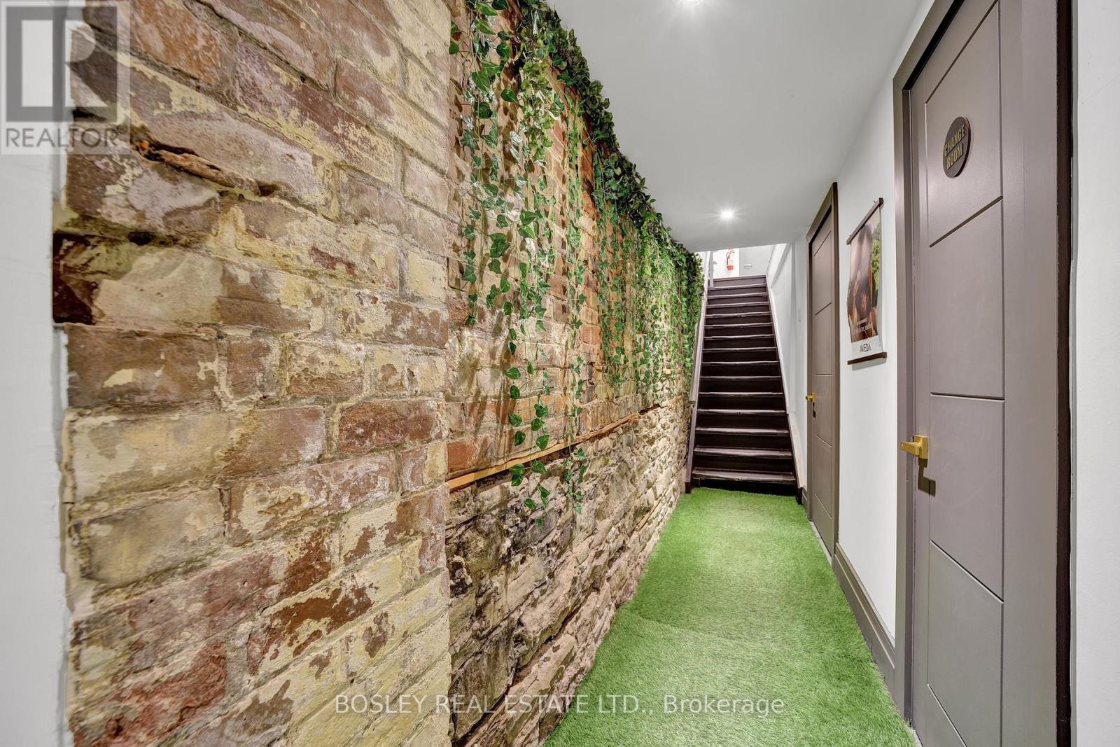 668 Queen Street W, Toronto (Trinity-Bellwoods), Ontario  M6J 1E5 - Photo 7 - C12405483