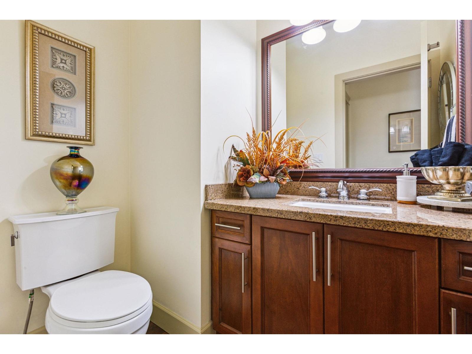 19358 73b Avenue, Surrey, British Columbia  V4N 5Y2 - Photo 30 - R3048259