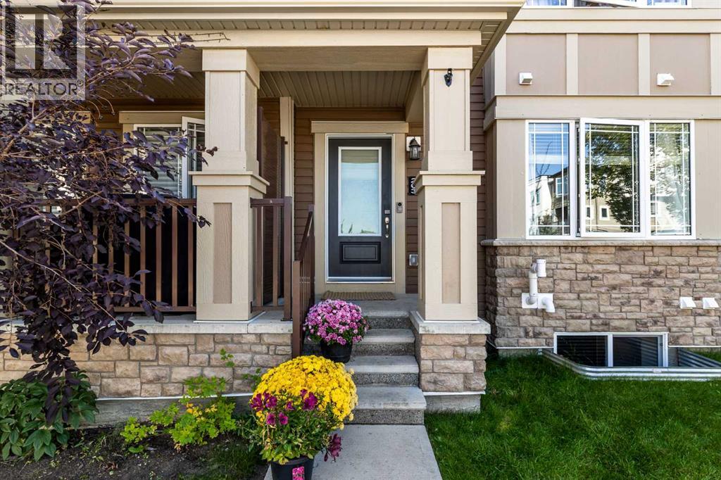 203 Windford Crescent Sw, Airdrie, Alberta  T4B 5E5 - Photo 3 - A2252733