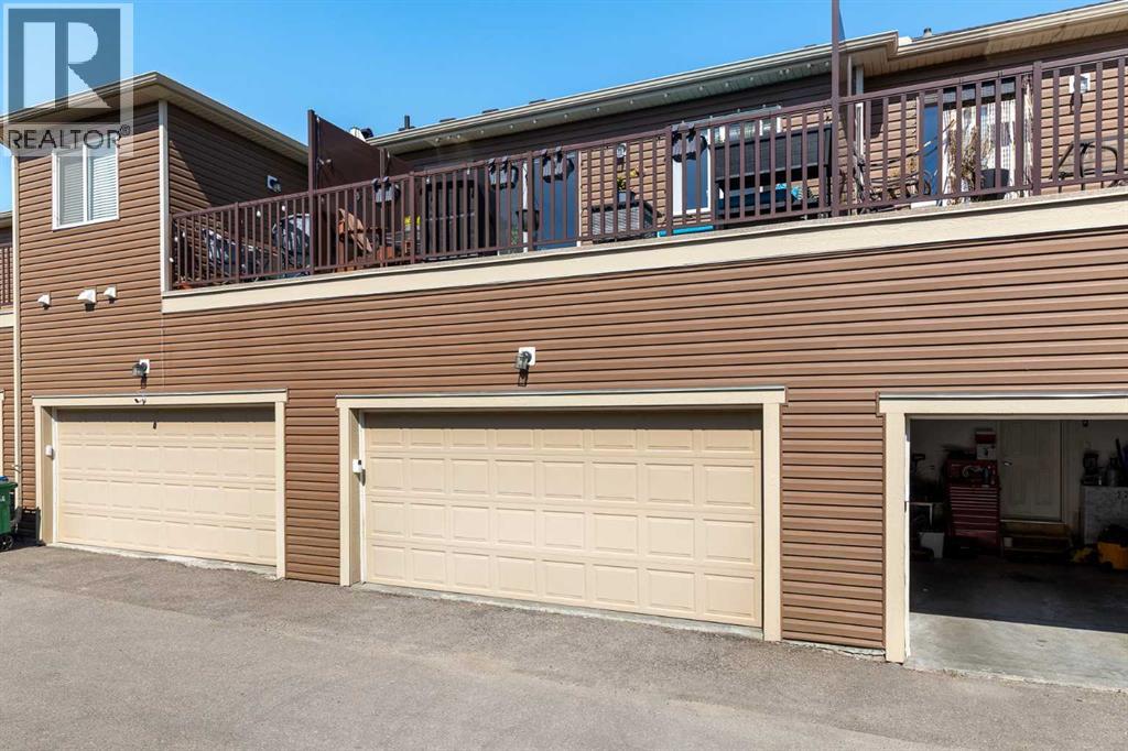 203 Windford Crescent Sw, Airdrie, Alberta  T4B 5E5 - Photo 39 - A2252733
