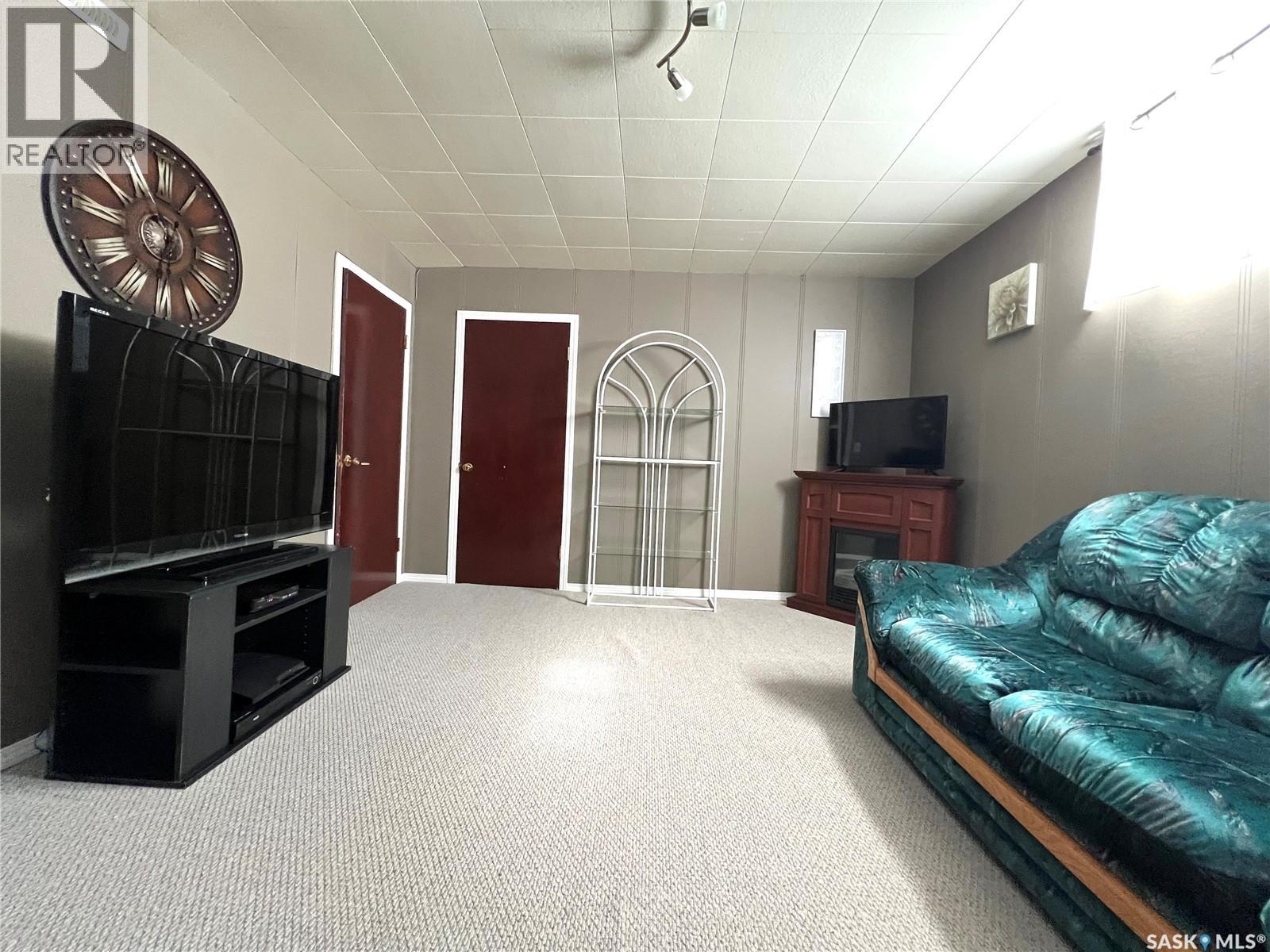 369 9th Avenue Nw, Swift Current, Saskatchewan  S9H 1A8 - Photo 29 - SK018484