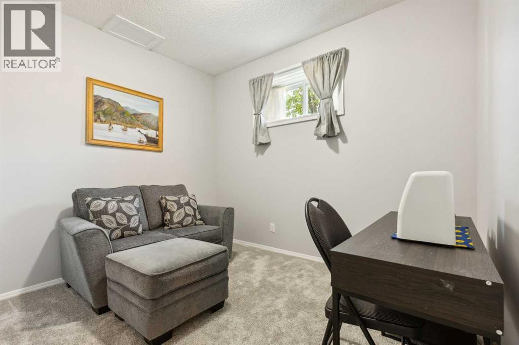 4 Martha's Meadow Place Ne, Calgary, Alberta  T3J 4H6 - Photo 30 - A2238279