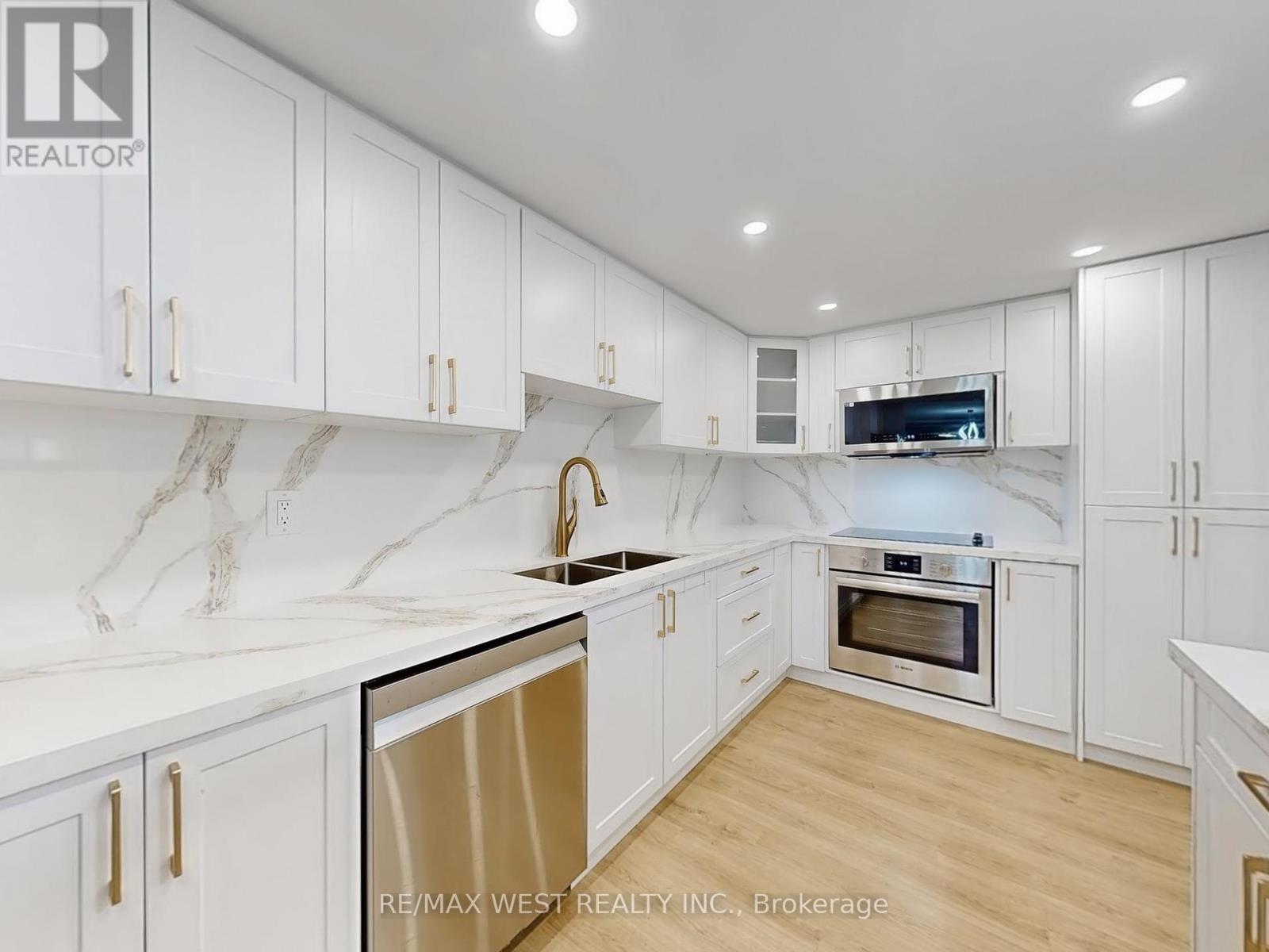 1108 - 1555 Finch Avenue E, Toronto (Don Valley Village), Ontario  M2J 4X9 - Photo 9 - C12404436