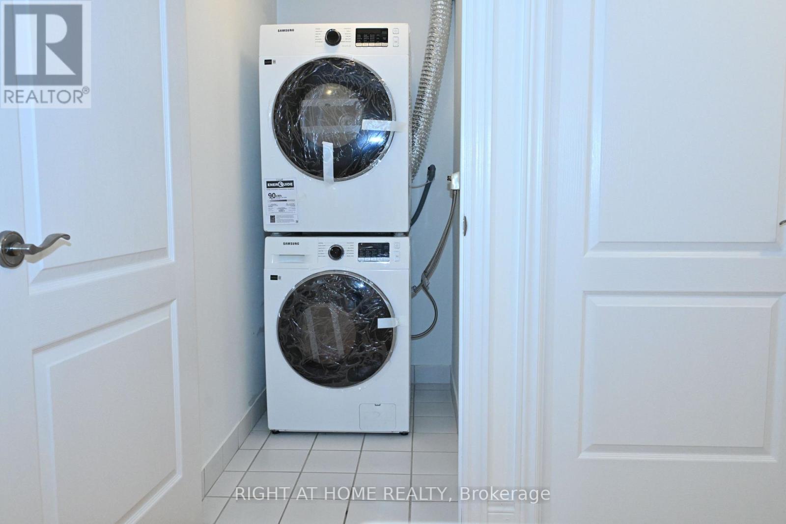 622 - 48 Suncrest Boulevard, Markham, Ontario  L3T 7Y5 - Photo 20 - N12269376