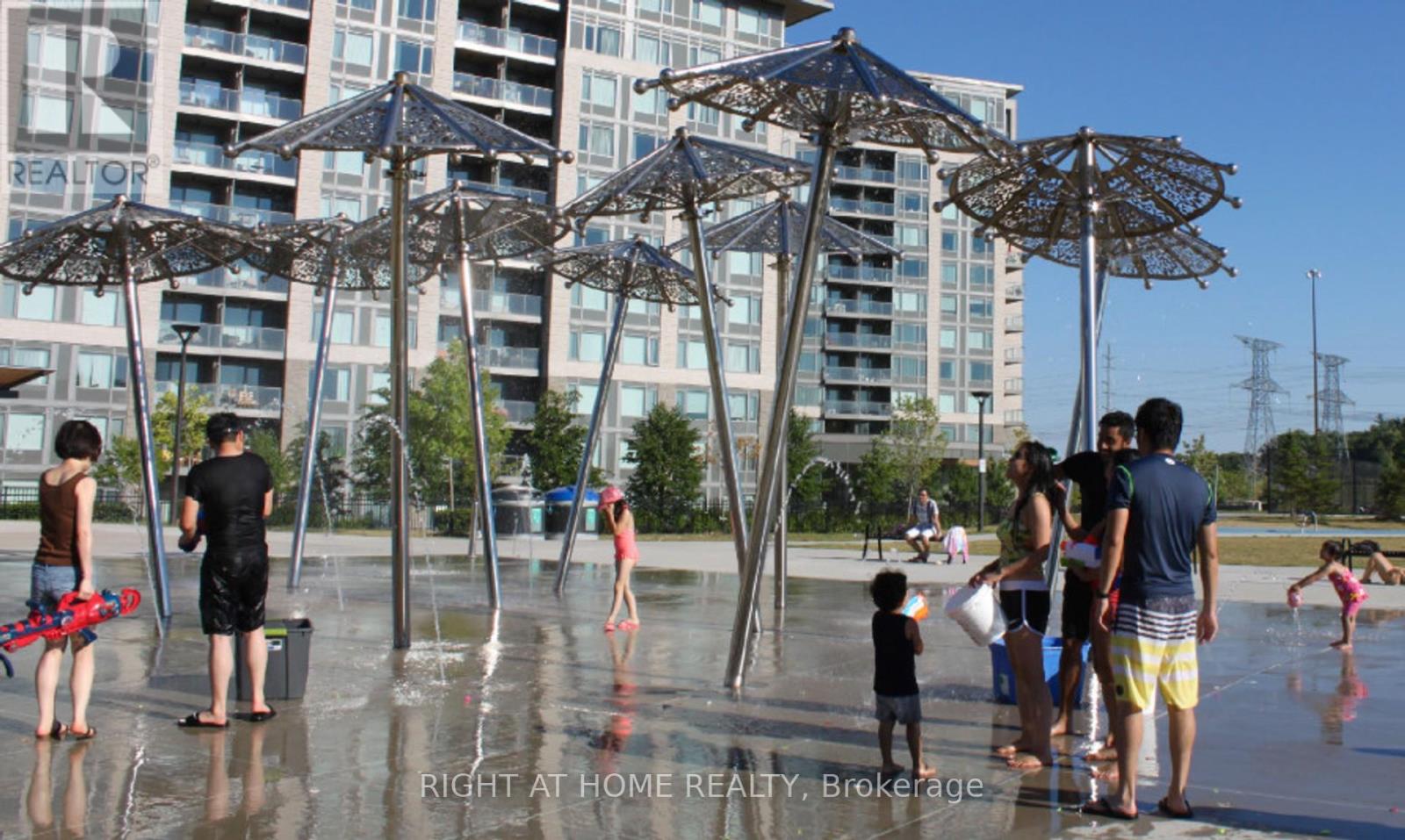 622 - 48 Suncrest Boulevard, Markham, Ontario  L3T 7Y5 - Photo 49 - N12269376