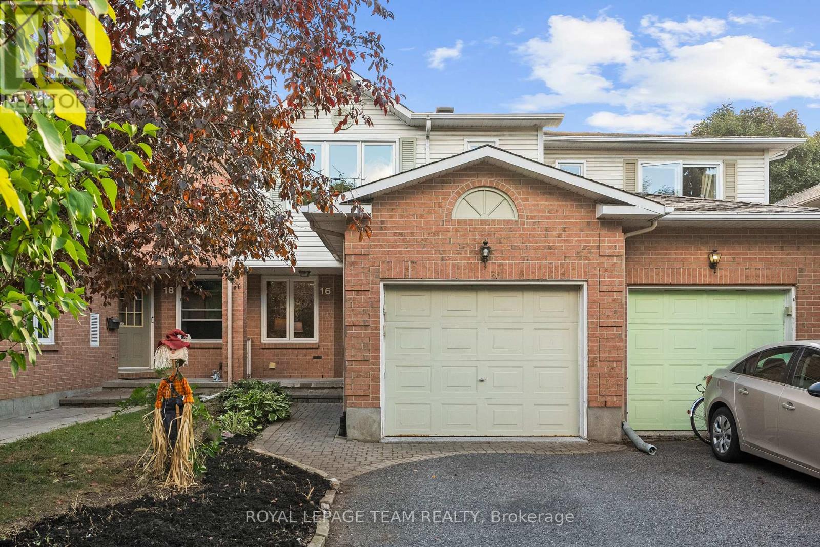16 BATON COURT, Ottawa, Ontario