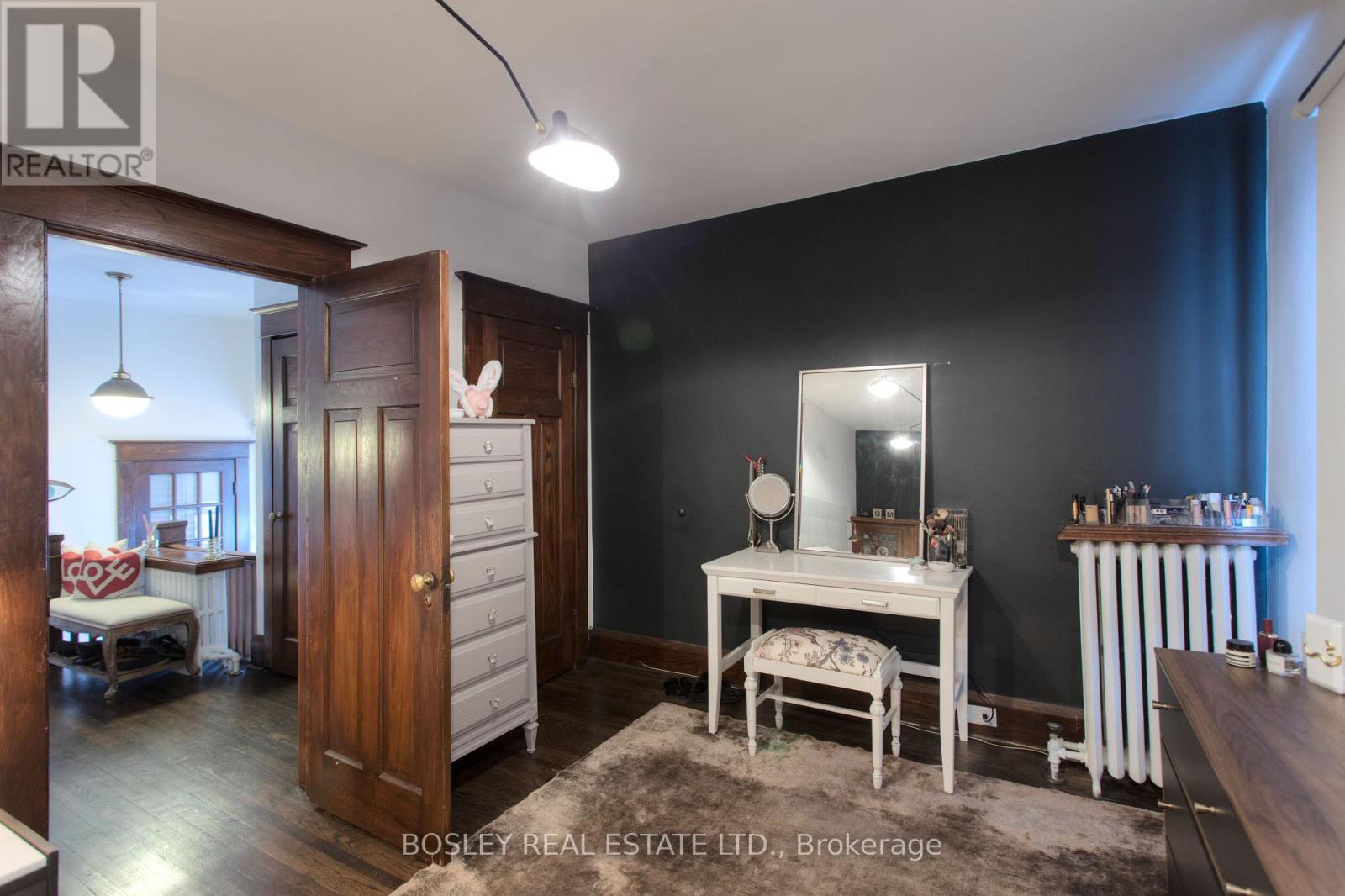 357 Roehampton Avenue, Toronto, Ontario  M4P 1S3 - Photo 12 - C12405522