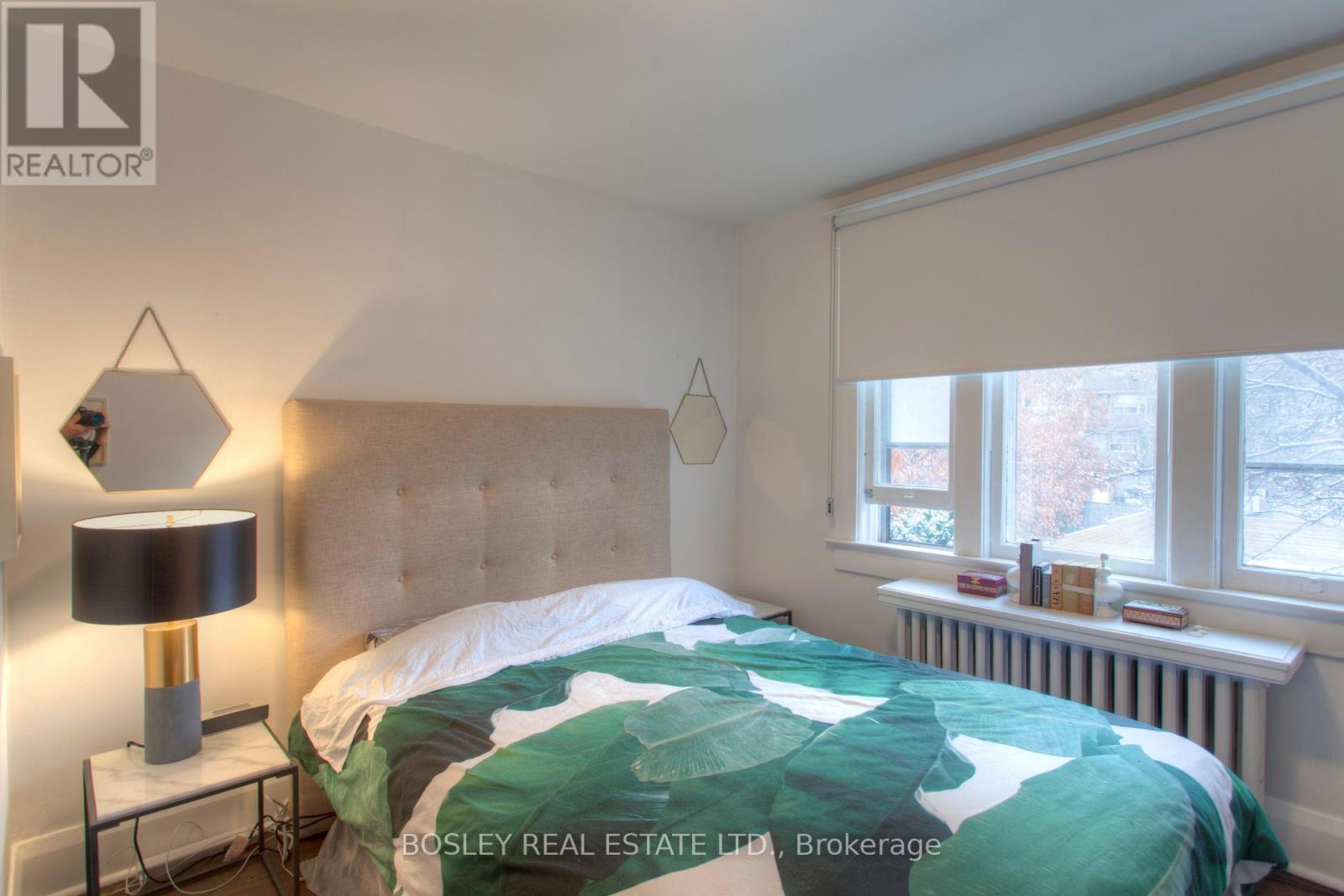 357 Roehampton Avenue, Toronto, Ontario  M4P 1S3 - Photo 9 - C12405522
