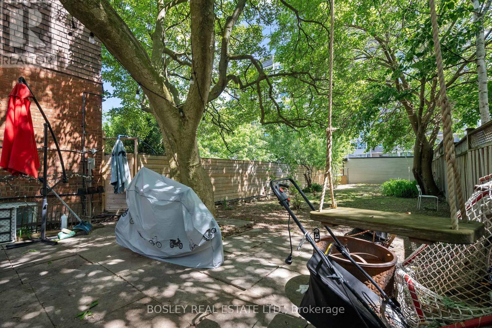 355 Roehampton Avenue, Toronto, Ontario  M4P 1S3 - Photo 10 - C12405524