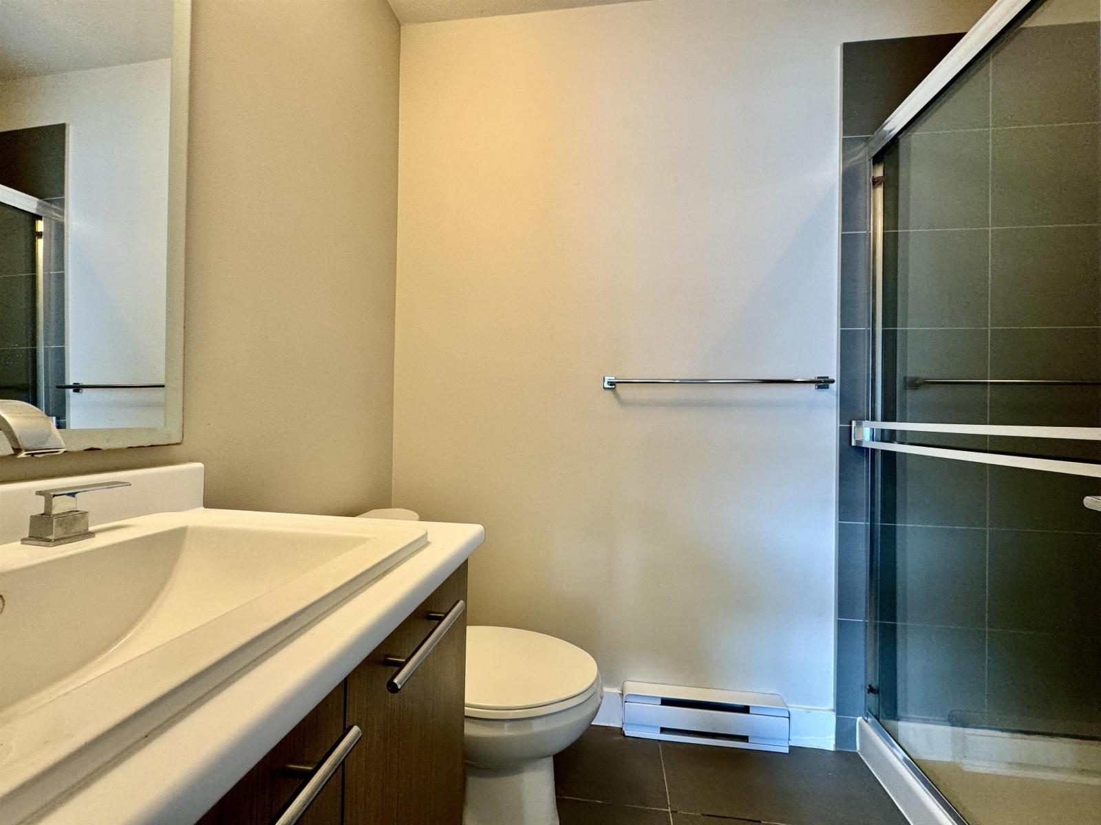 103 16222 23a Avenue, Surrey, British Columbia  V3Z 6P4 - Photo 15 - R3048268