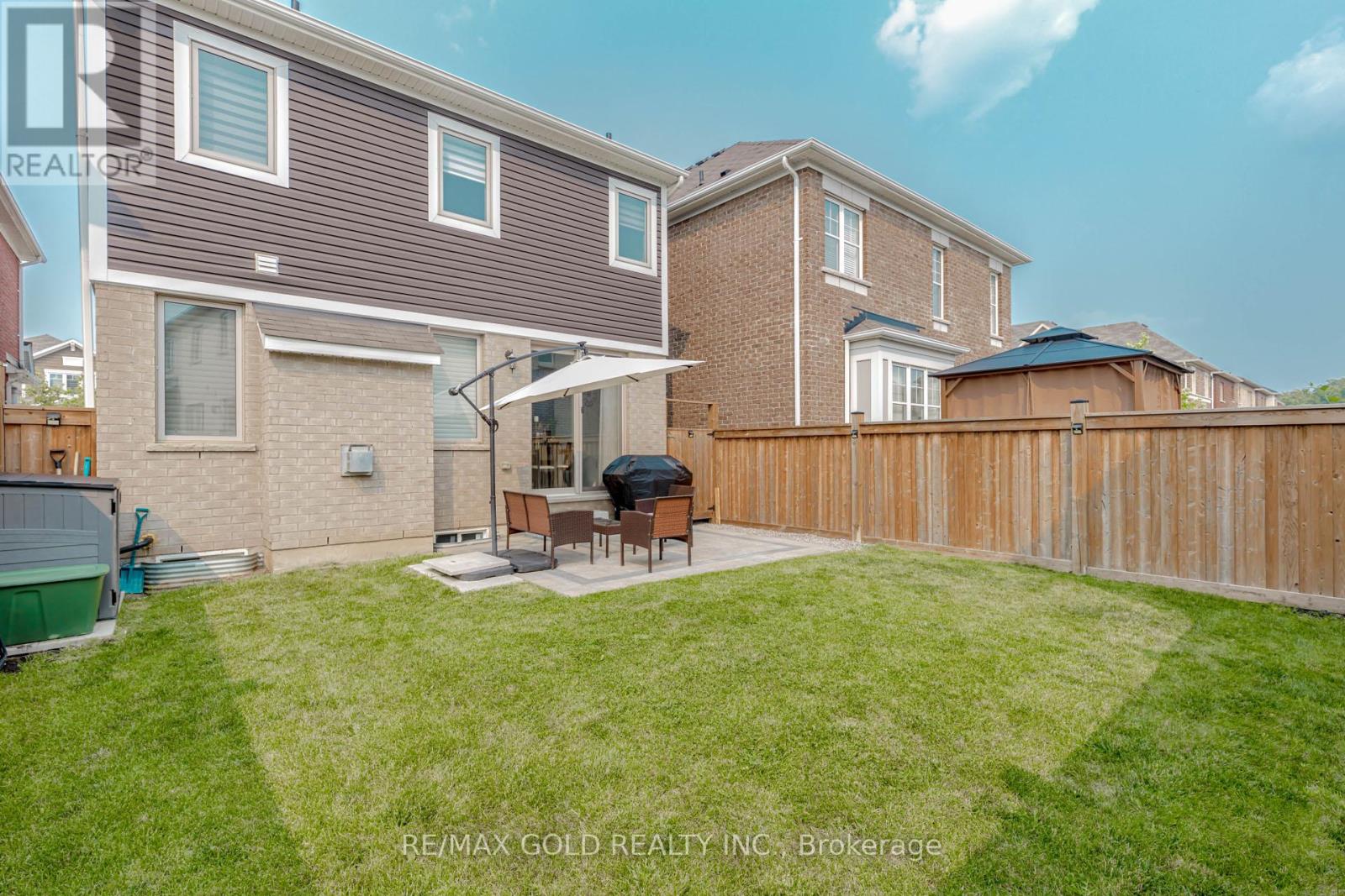 1344 Rose Way, Milton, Ontario  L9E 1M5 - Photo 43 - W12404054