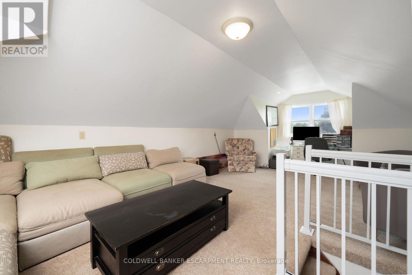 44 Church Street E, Halton Hills, Ontario  L7J 1K5 - Photo 31 - W12405528