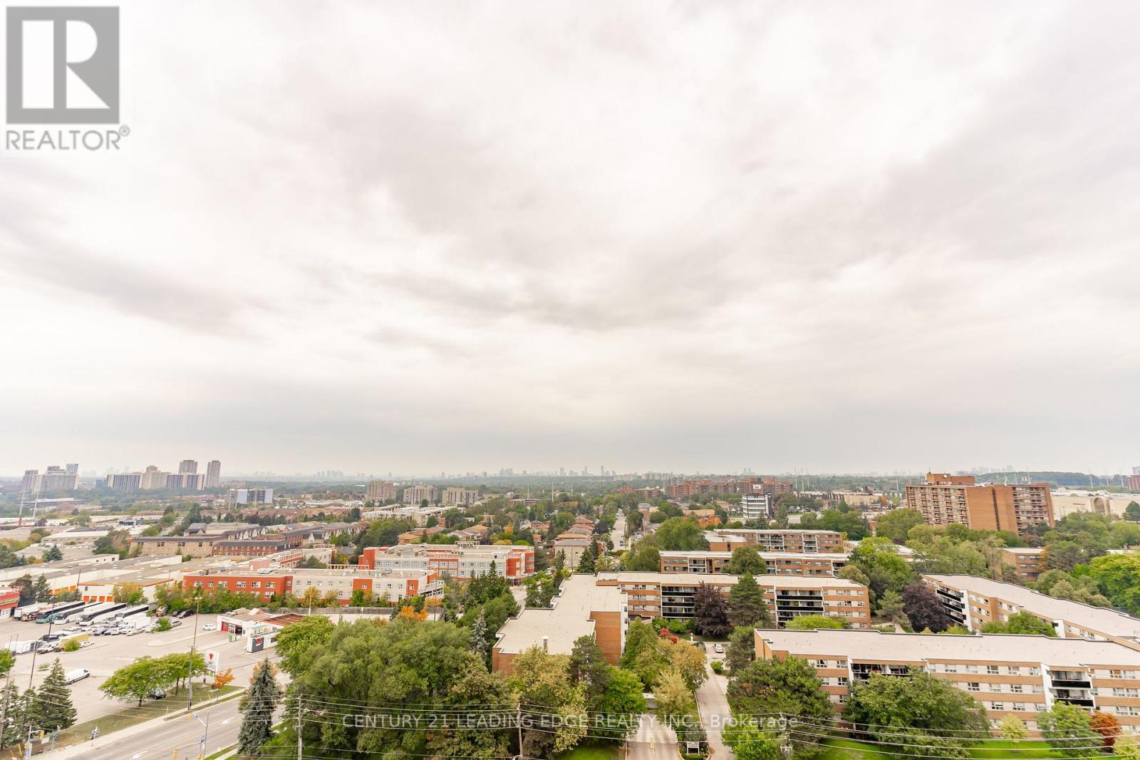 1702 - 45 Sunrise Avenue, Toronto, Ontario  M4A 2S3 - Photo 18 - C12404630