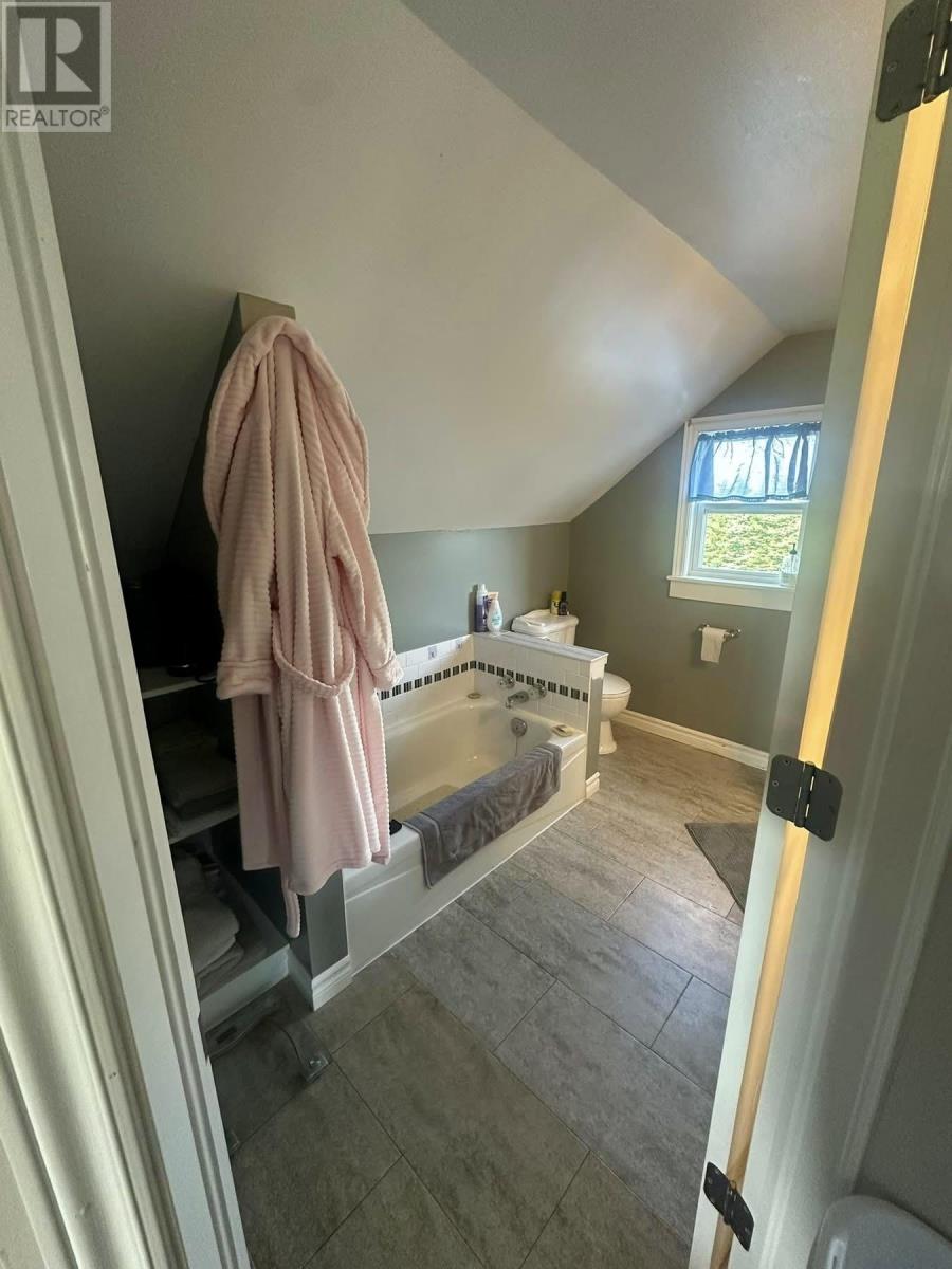 14009 Cascumpec Road, Brooklyn, Prince Edward Island  C0B 1B0 - Photo 17 - 202523362