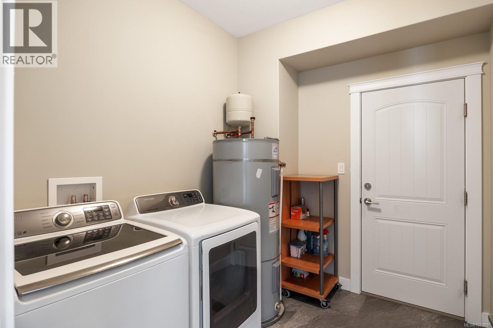 4064 Southwalk Dr, Courtenay, British Columbia  V9N 0B3 - Photo 31 - 1013896
