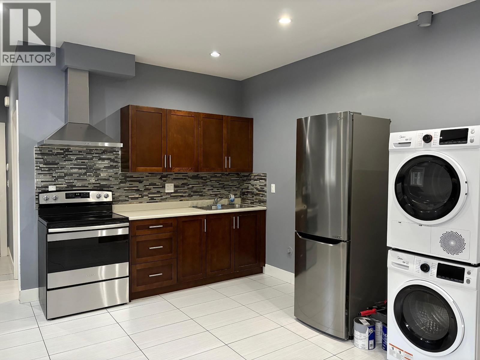 1309 EWEN AVENUE, New Westminster, British Columbia