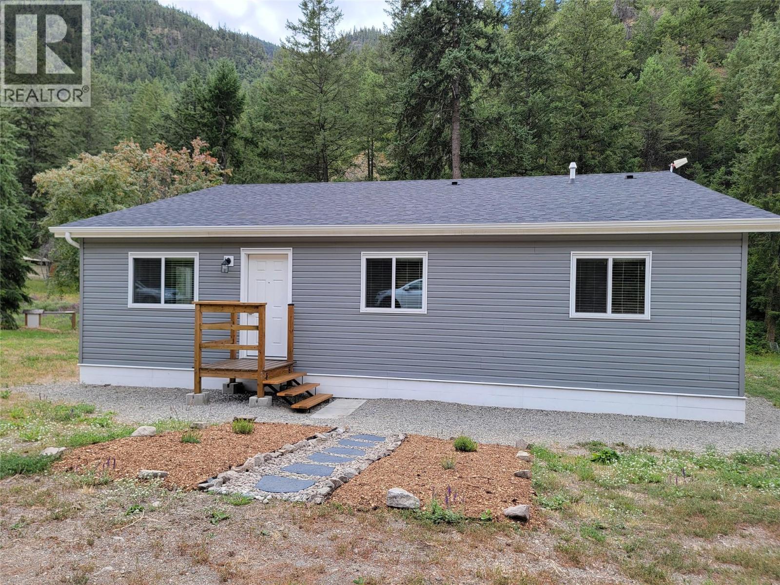 1685 White Lake Road, Kaleden, British Columbia  V0H 1K0 - Photo 44 - 10355662