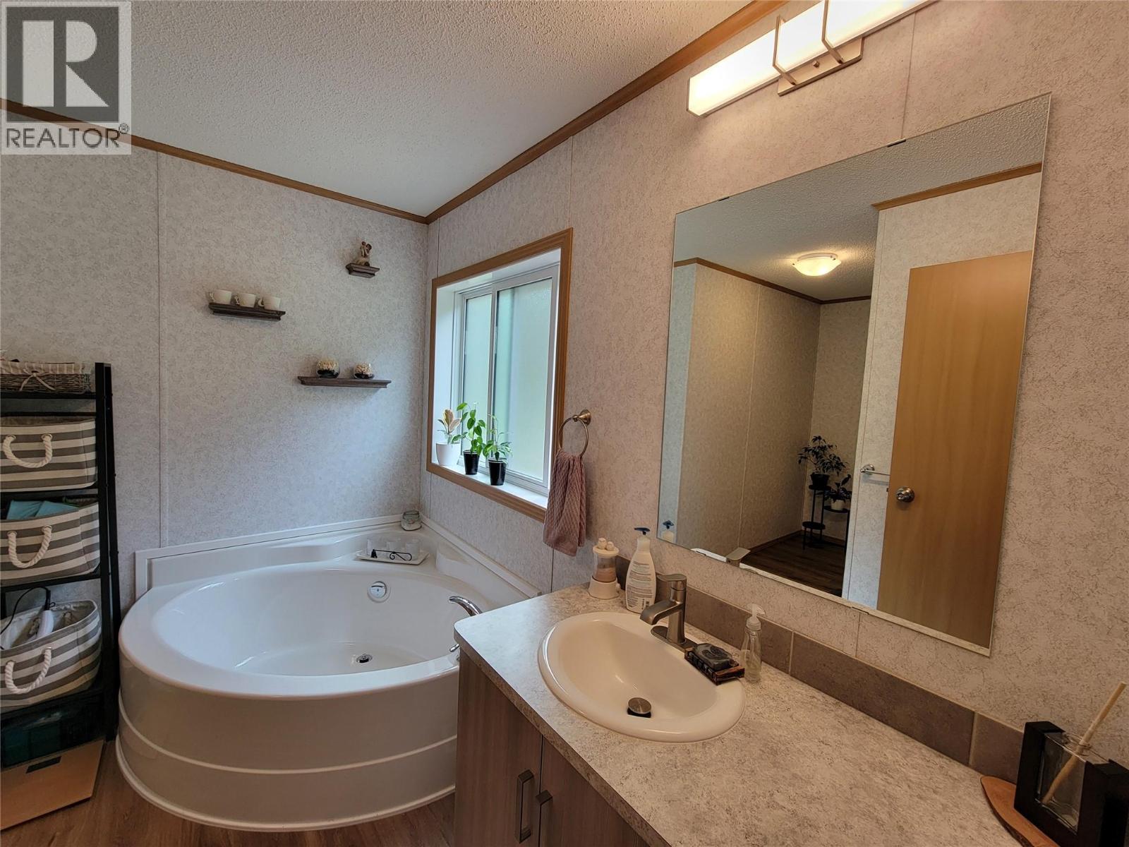 1685 White Lake Road, Kaleden, British Columbia  V0H 1K0 - Photo 34 - 10355662