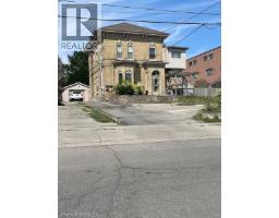 15 BUFFALO Street, Brantford, Ontario
