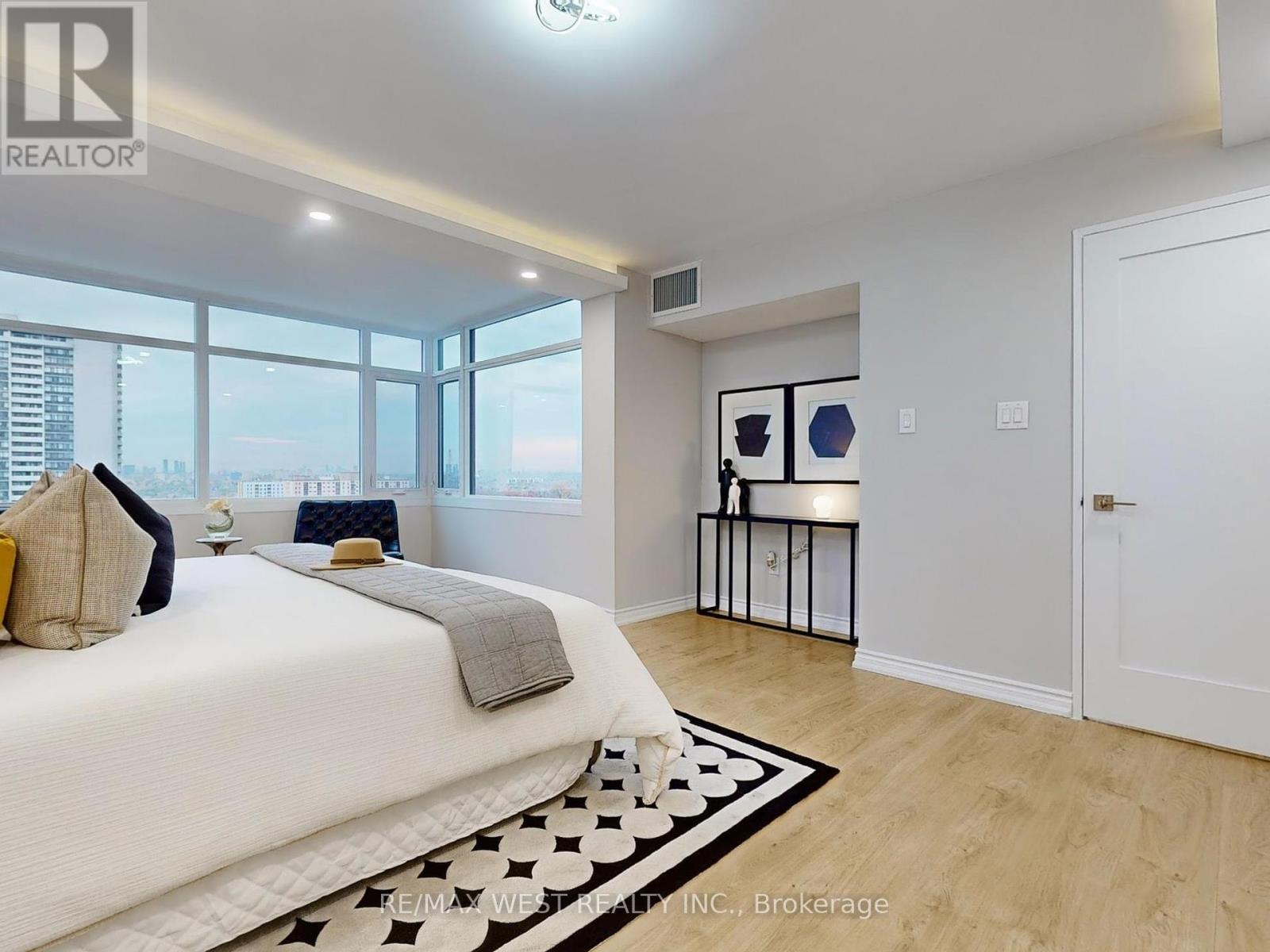 1108 - 1555 Finch Avenue E, Toronto (Don Valley Village), Ontario  M2J 4X9 - Photo 18 - C12404436