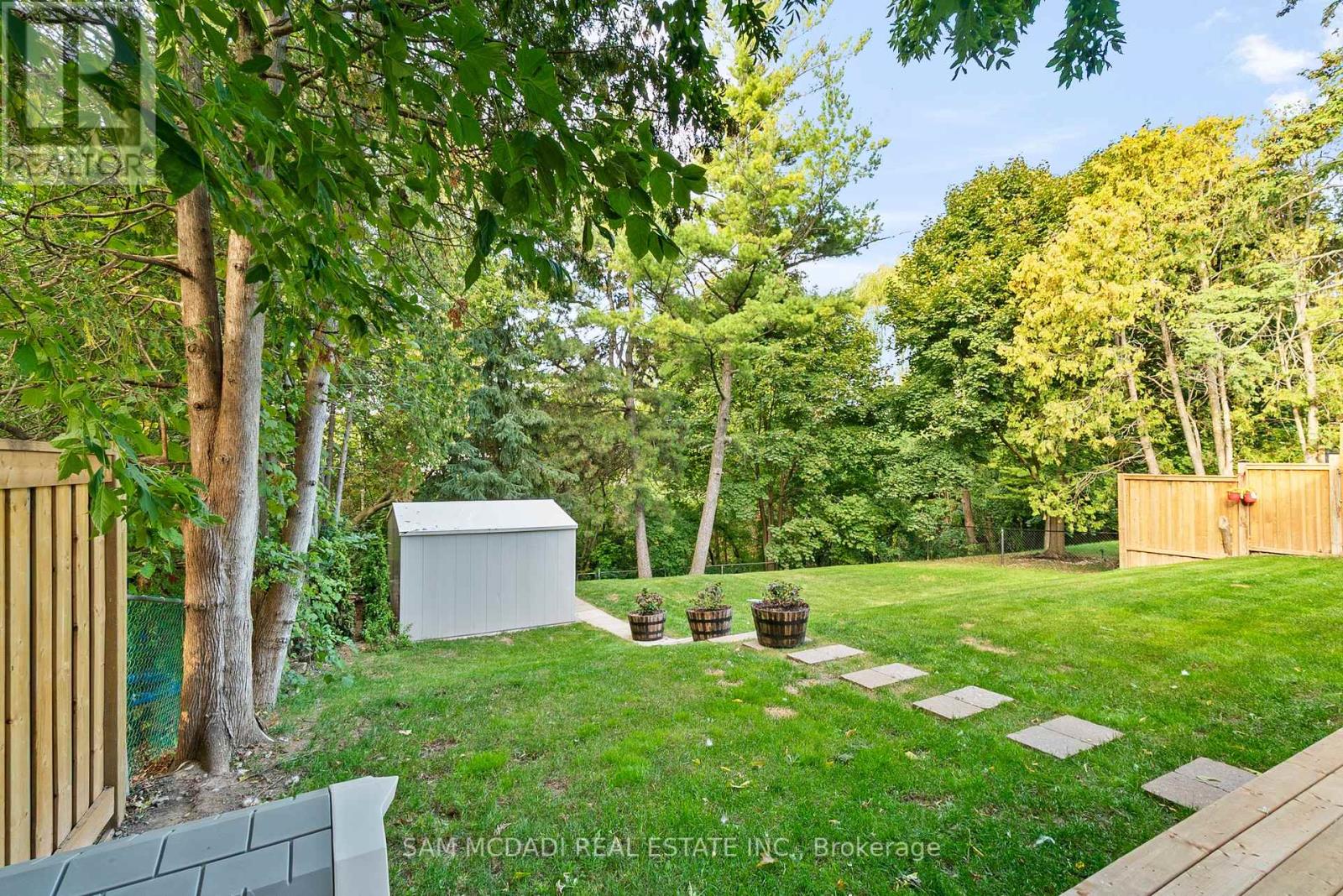1509 Pembroke Drive, Oakville (Cp College Park), Ontario  L6H 1V6 - Photo 50 - W12404802