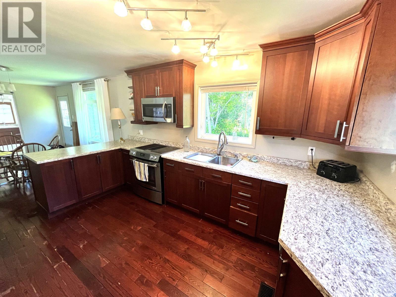 90 Aspen Street, Ear Falls, Ontario P0V 1T0 - Photo 9 - TB252893