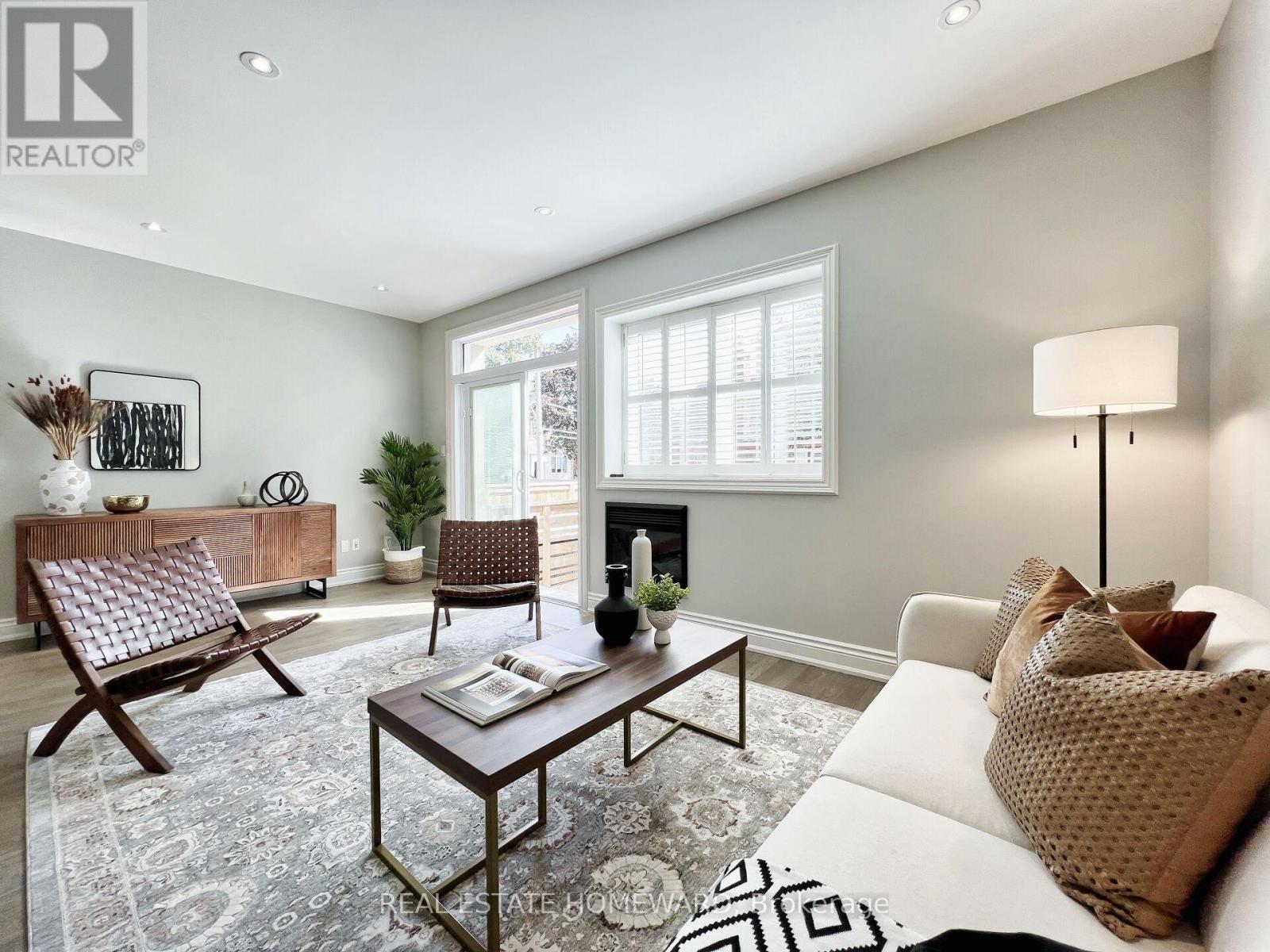 307 Deloraine Avenue, Toronto, Ontario  M5M 2B4 - Photo 14 - C12405578