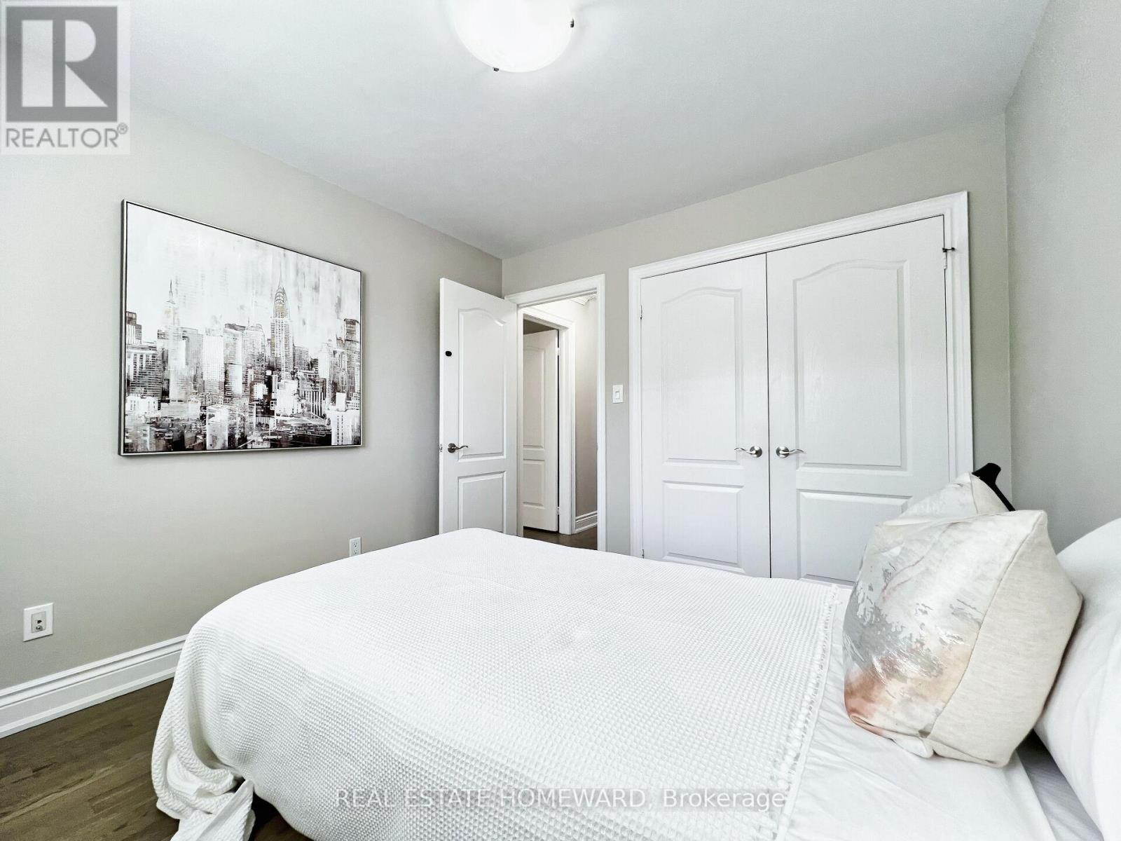 307 Deloraine Avenue, Toronto, Ontario  M5M 2B4 - Photo 25 - C12405578