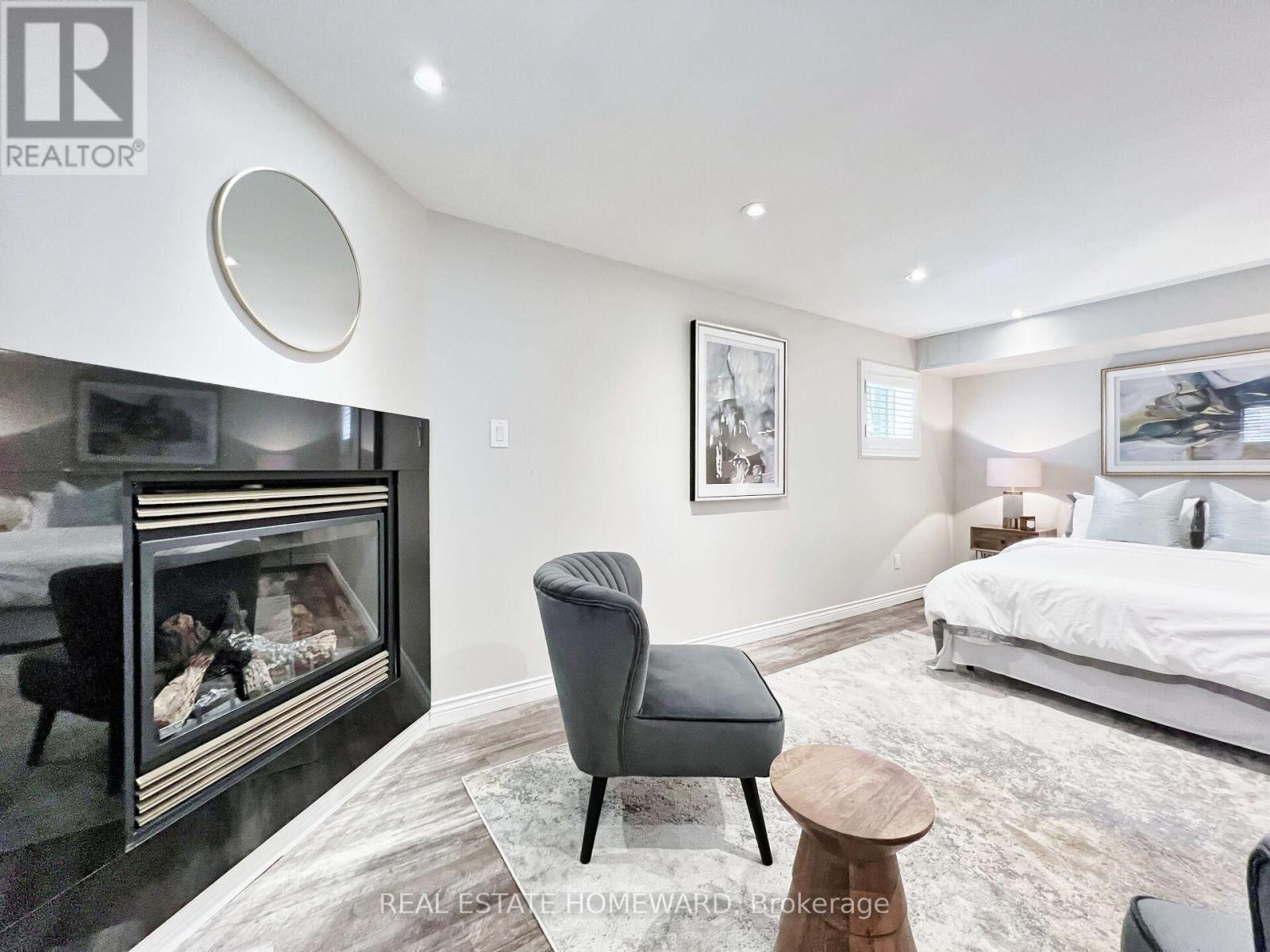 307 Deloraine Avenue, Toronto, Ontario  M5M 2B4 - Photo 30 - C12405578