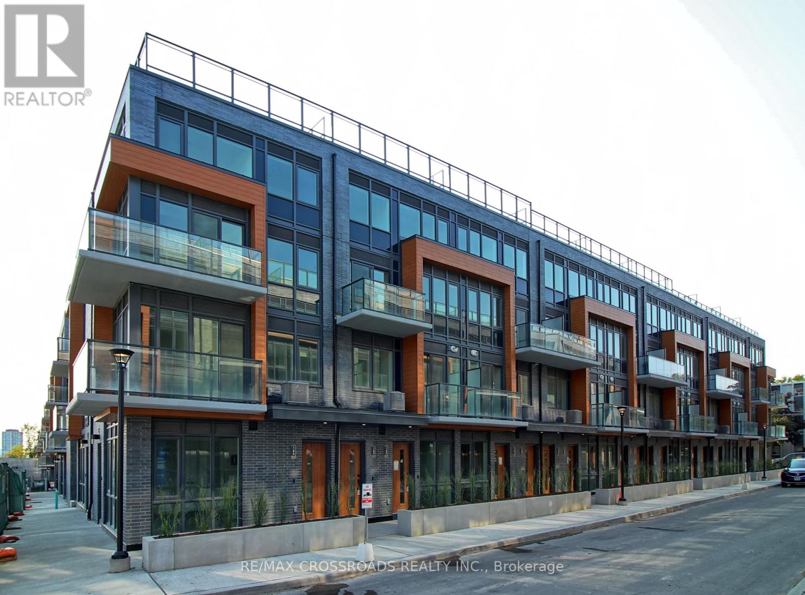 151 - 67 CURLEW DRIVE, Toronto, Ontario