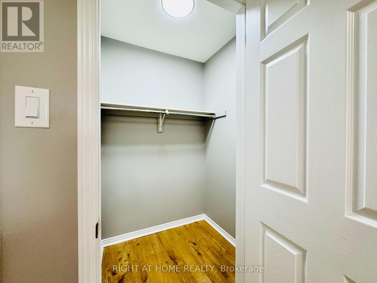 10 - 800 Paramount Drive, Hamilton, Ontario  L8J 3V7 - Photo 27 - X12405575
