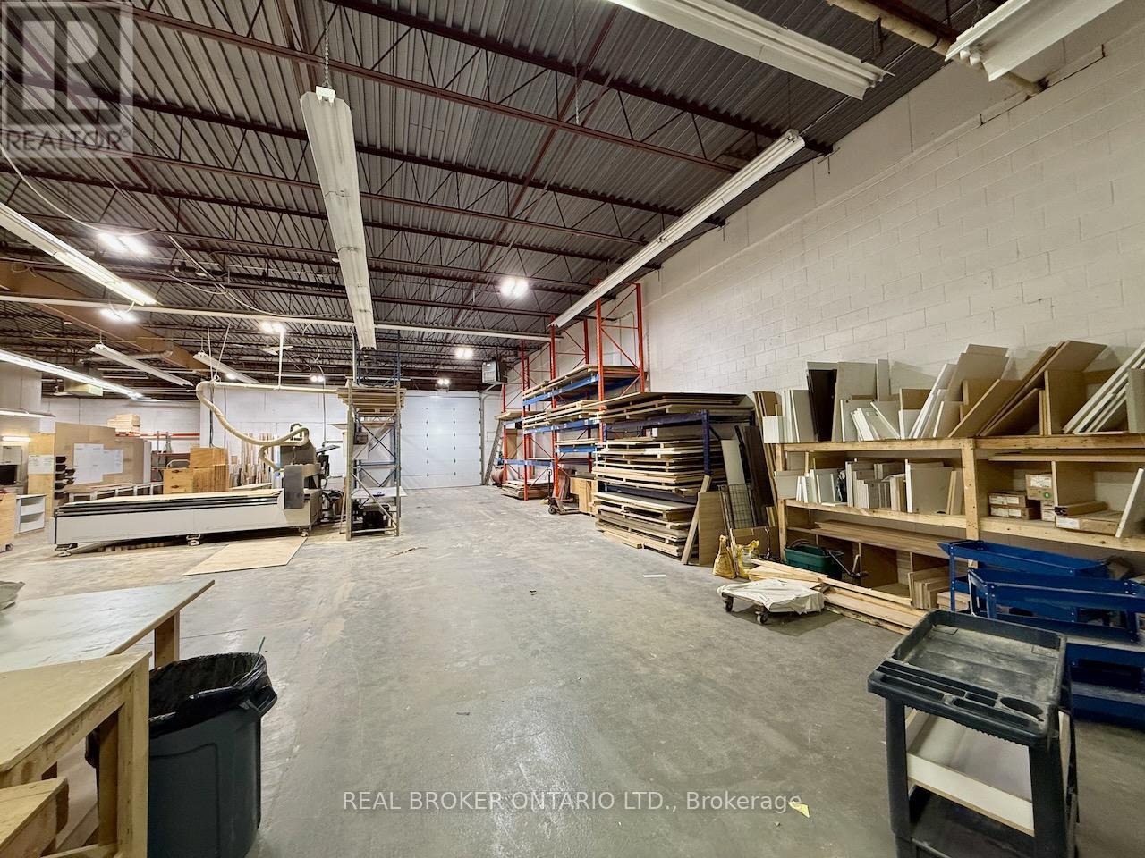 1,2,3 North - 94 Dunkirk Road, St. Catharines, Ontario  L2P 3H4 - Photo 14 - X12405582