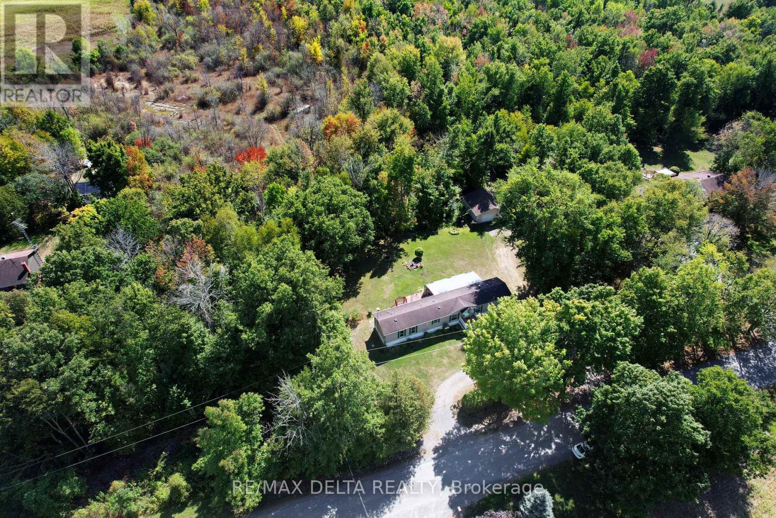 15270 Concession 8-9 Road, North Stormont, Ontario  K0A 1R0 - Photo 27 - X12405626