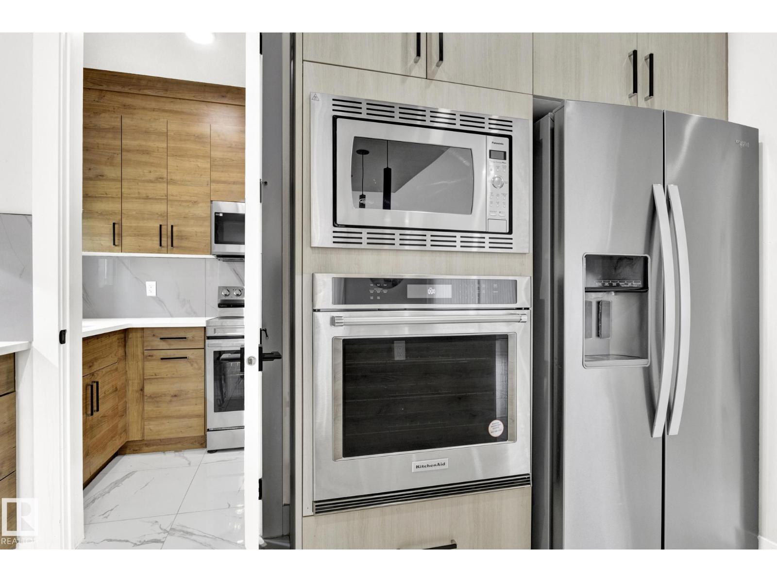 3118 Kostash Gr Sw, Edmonton, Alberta  T6W 4K3 - Photo 10 - E4457922