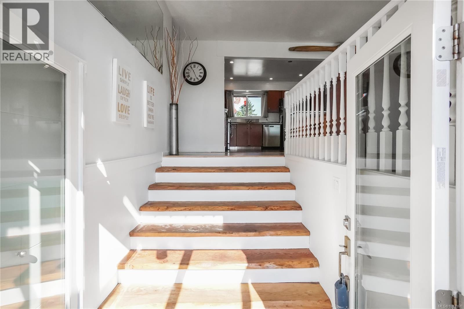 536 Strathdee Pl, Colwood, British Columbia  V9C 2R6 - Photo 6 - 1013161