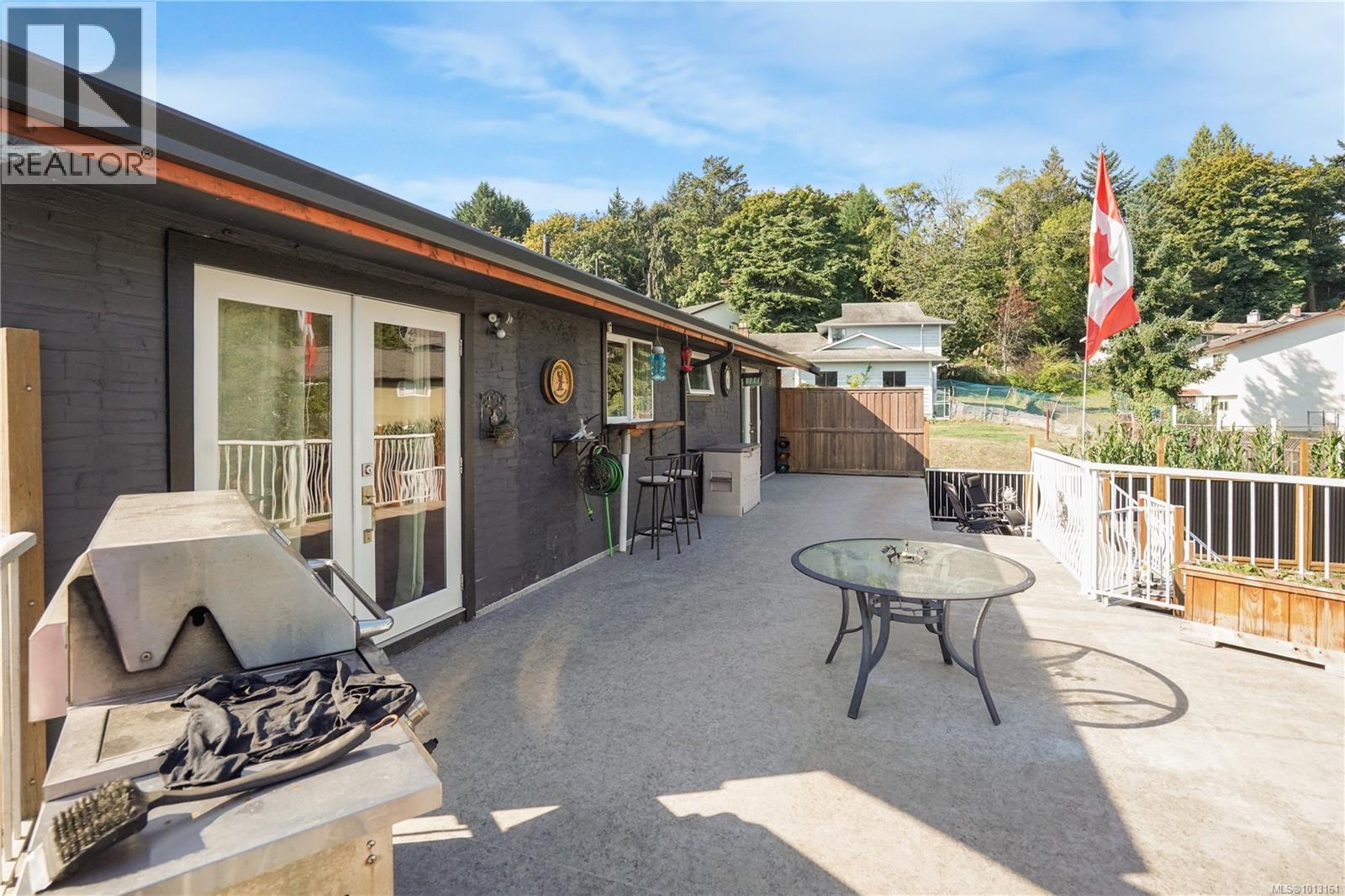 536 Strathdee Pl, Colwood, British Columbia  V9C 2R6 - Photo 30 - 1013161