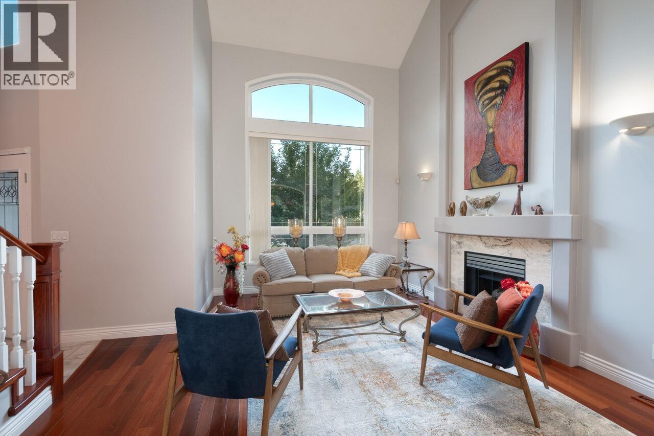 51 Wilkes Creek Drive, Port Moody, British Columbia  V3H 4Z9 - Photo 3 - R3048170