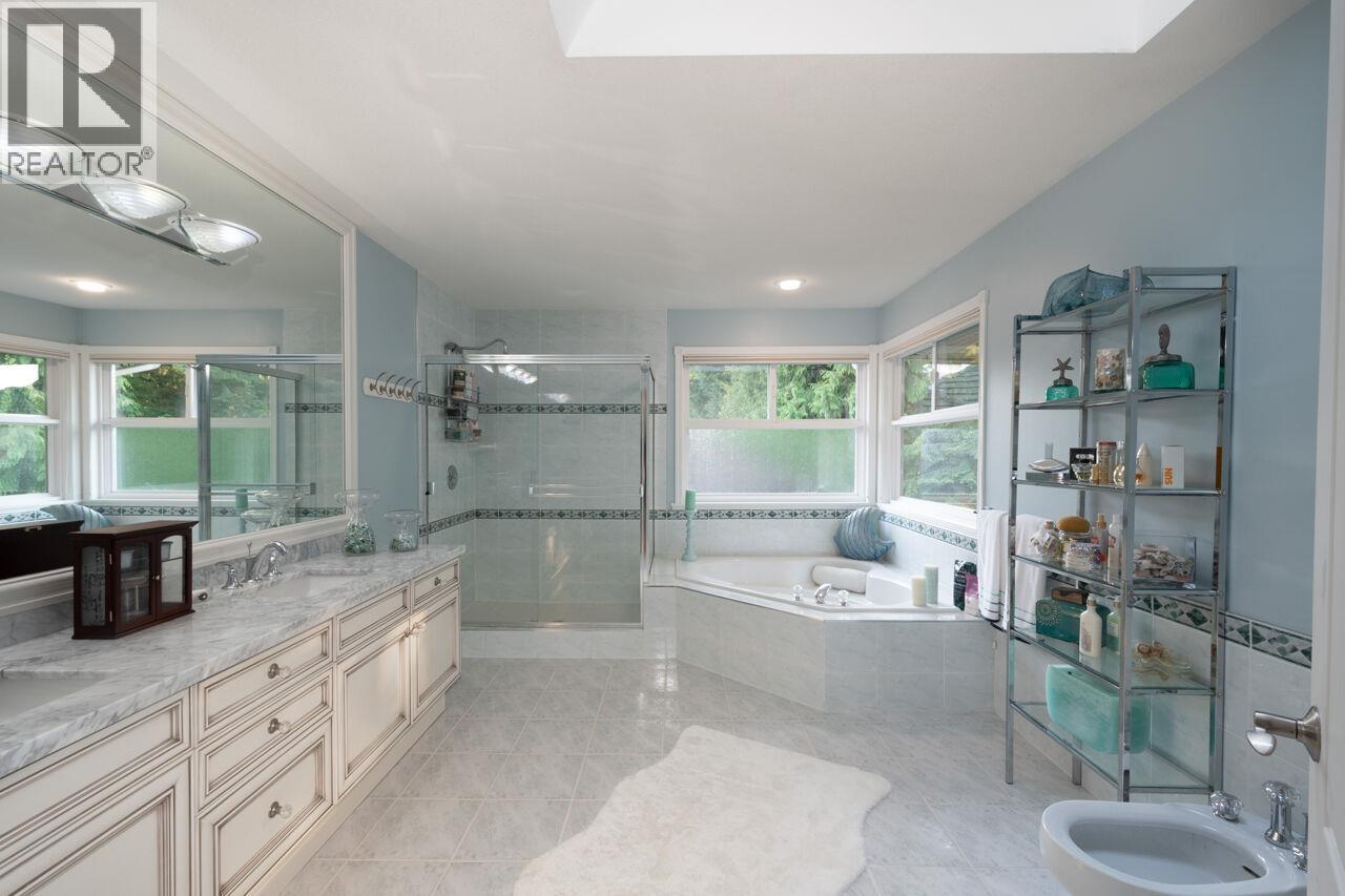 51 Wilkes Creek Drive, Port Moody, British Columbia  V3H 4Z9 - Photo 23 - R3048170