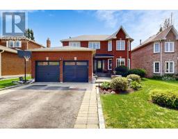 672 RUPERT AVENUE, Whitchurch-Stouffville, Ontario