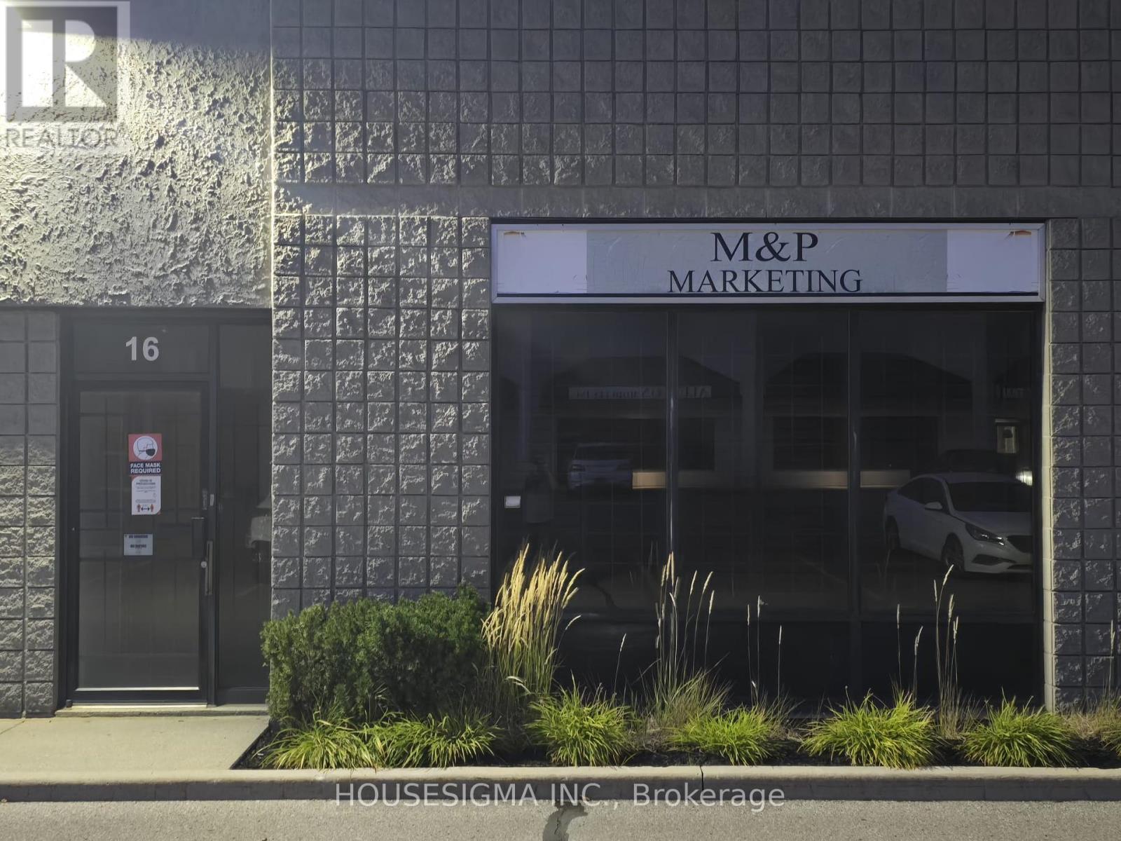 16 - 220 INDUSTRIAL PARKWAY, Aurora, Ontario