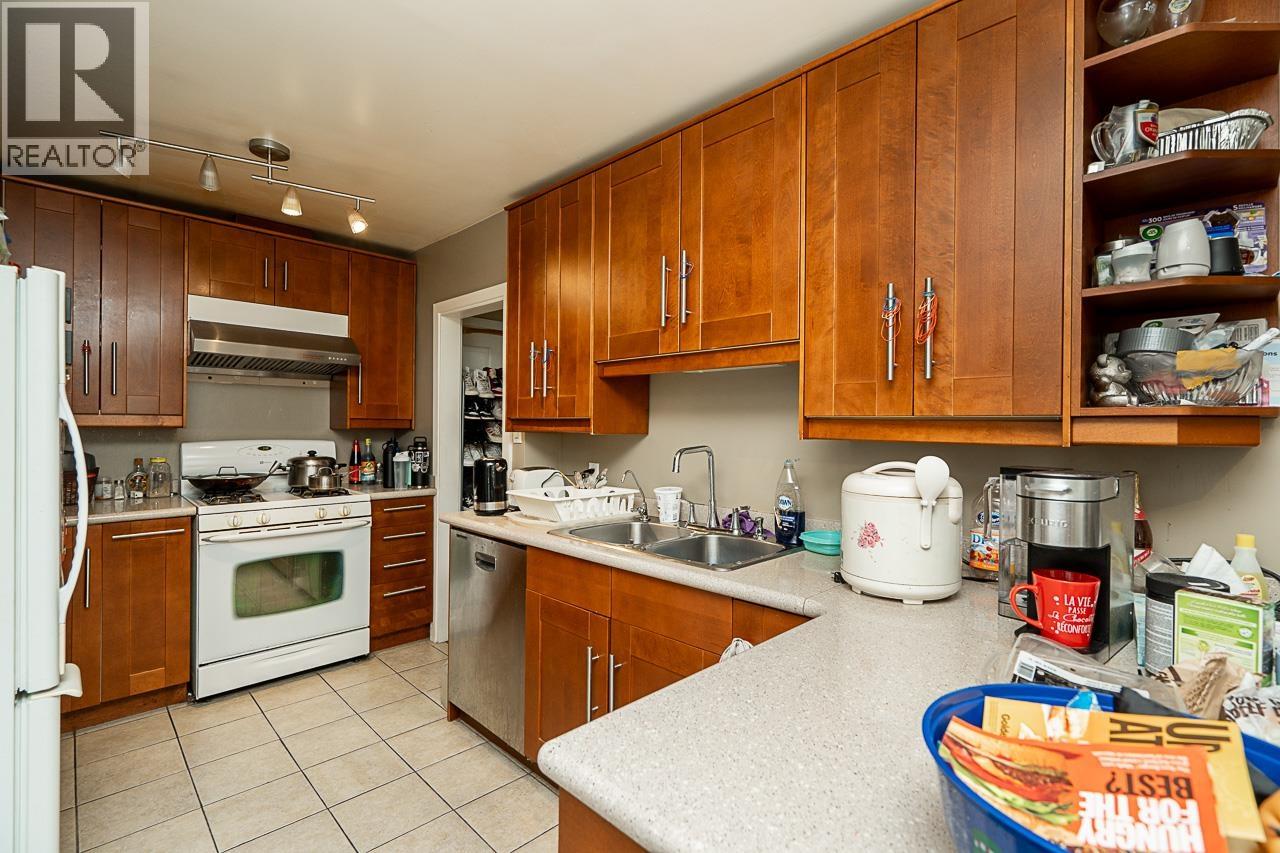 7621 Elliott Street, Vancouver, British Columbia  V5S 2N8 - Photo 12 - R3041553