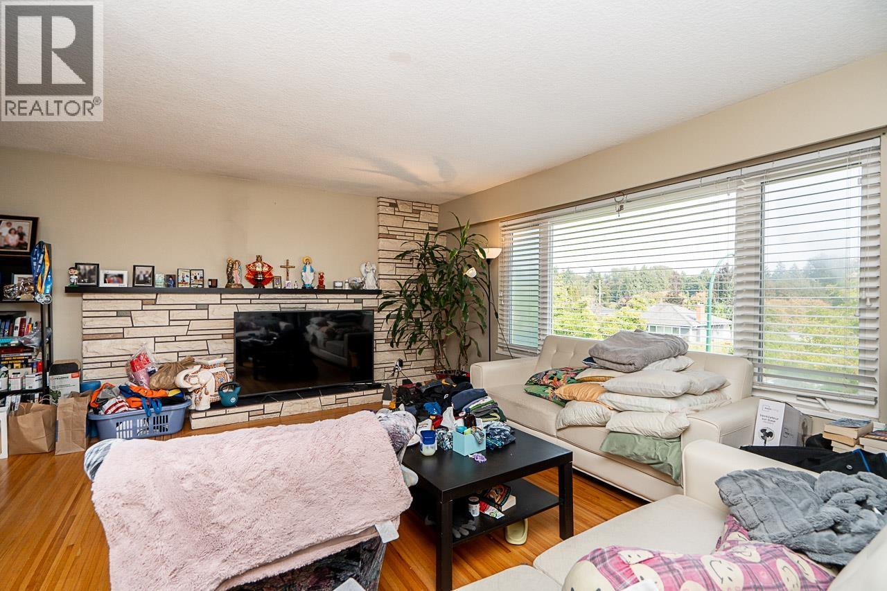 7621 Elliott Street, Vancouver, British Columbia  V5S 2N8 - Photo 8 - R3041553