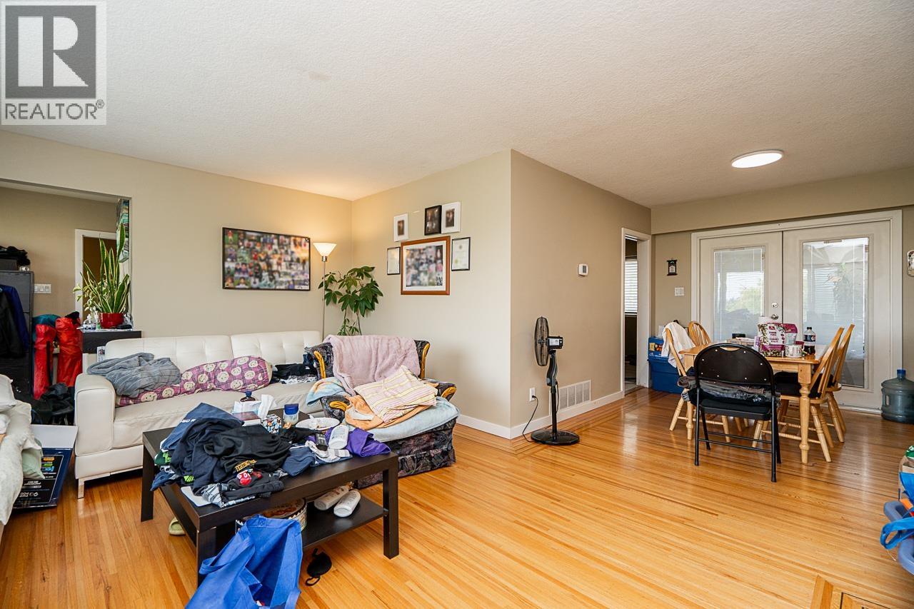 7621 Elliott Street, Vancouver, British Columbia  V5S 2N8 - Photo 10 - R3041553