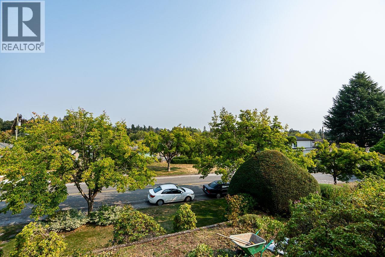 7621 Elliott Street, Vancouver, British Columbia  V5S 2N8 - Photo 5 - R3041553